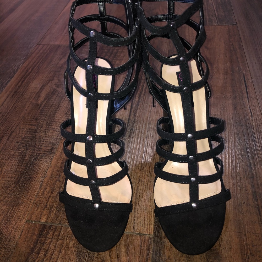 Heels never worn!!